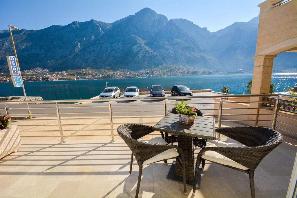 Apartments Jovanovic Kotor Zimmer foto